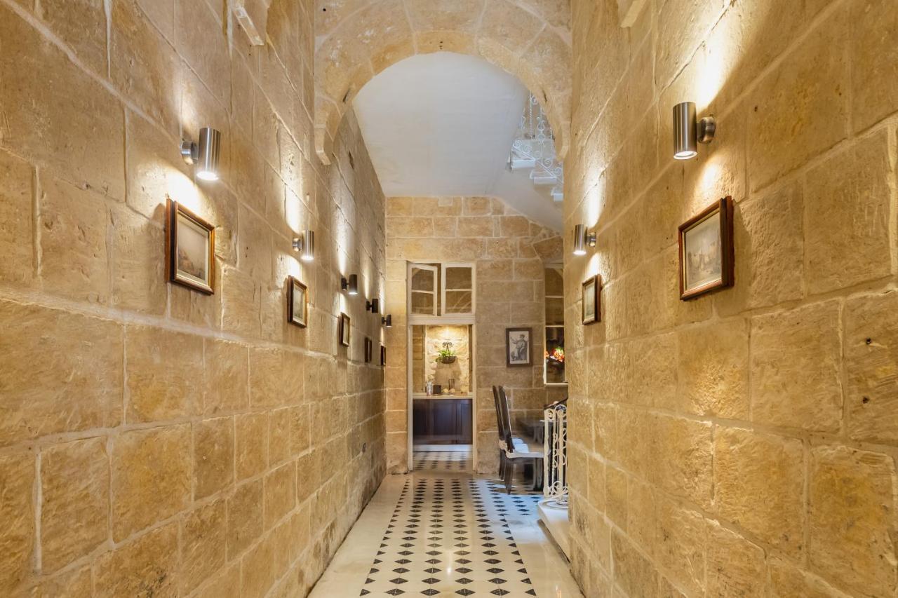 Stunning Valletta Palazzino Exterior photo