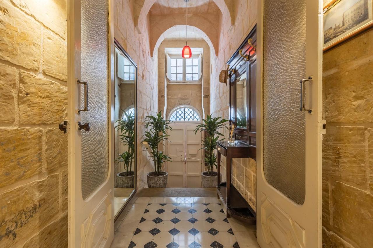 Stunning Valletta Palazzino Exterior photo